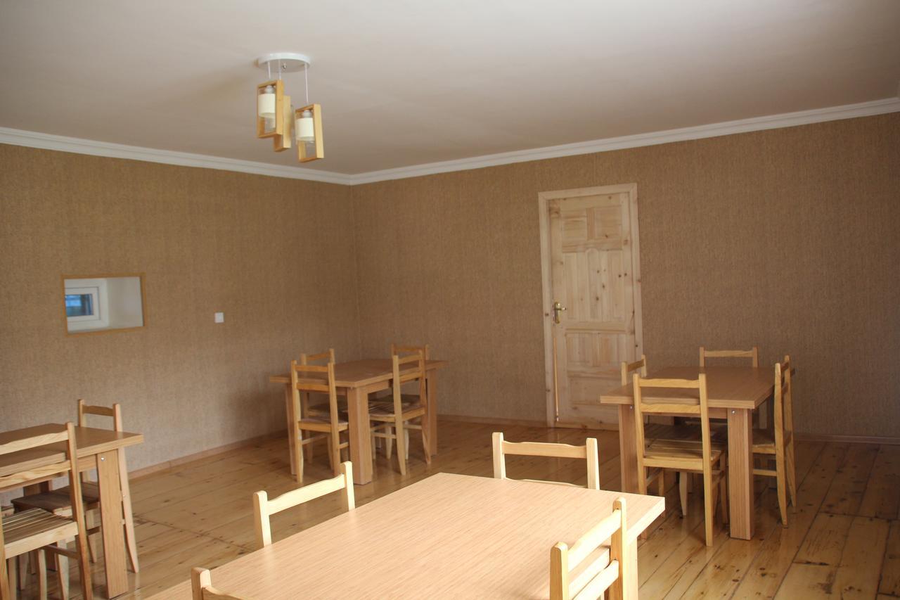 Guesthouse Qarim Mestia Exterior photo